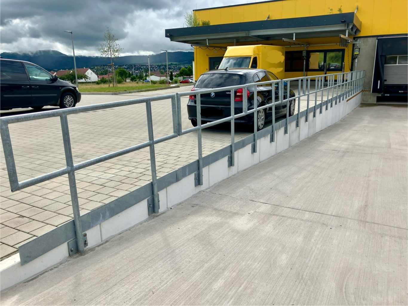 Industriegeländer feuerverzinkt